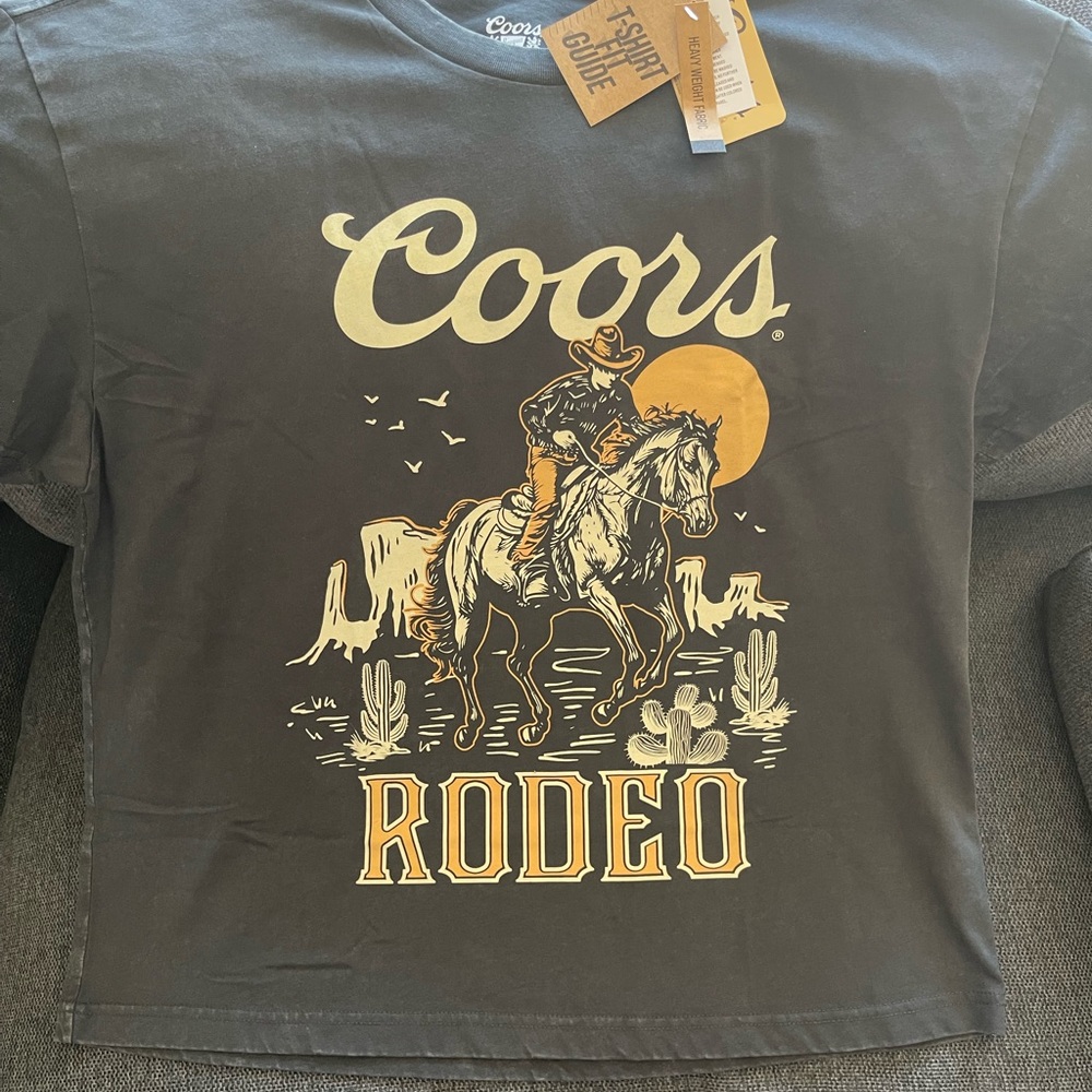 Coors Banquet Rodeo beer t shirt men’s size XL new with tags